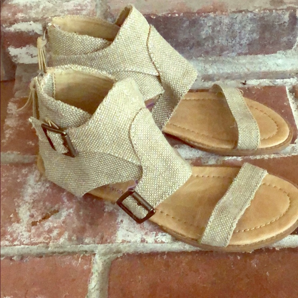 Cloth flats